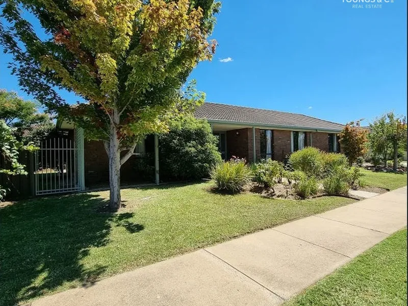 4 BEDROOM FAMILY HOME