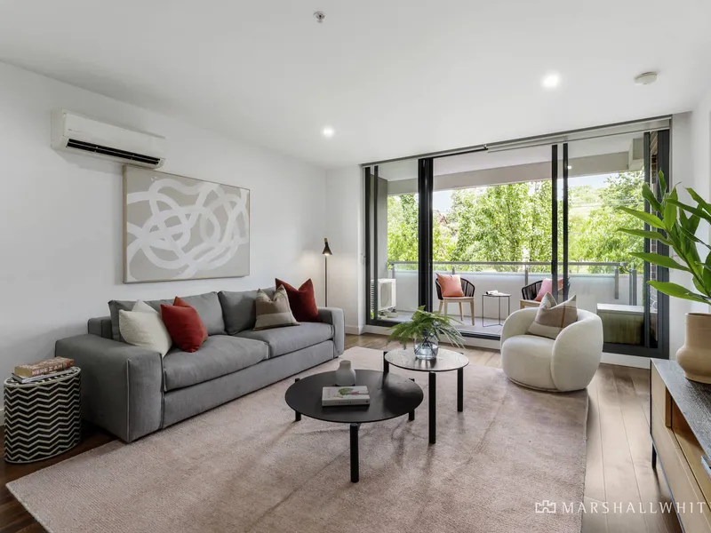 Stylish Living In A Balwyn Lifestyle Location