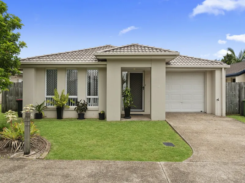 PERFECT LIVING IN GATED COMPLEX!