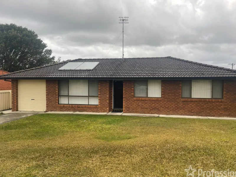 Great Location- 3 bedroom Home