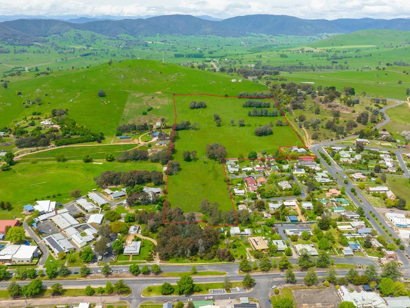 A Unique Lifestyle/Landbanking Opportunity Located in the Corryong Township