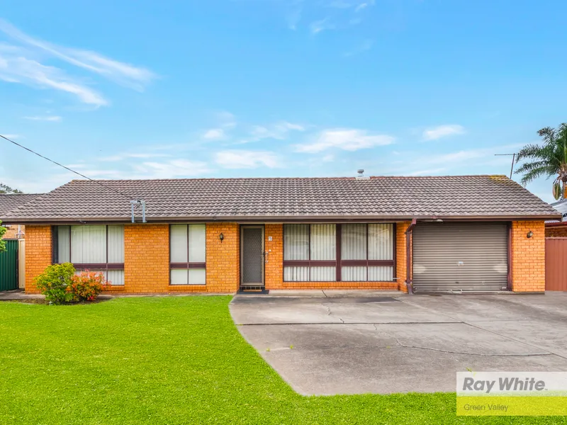 R3 ZONING, FANTASTIC LOCATION