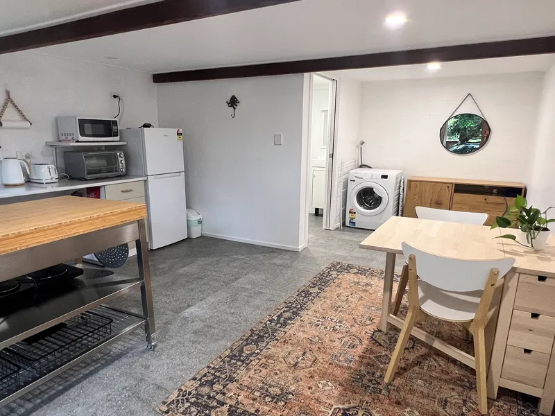 GORGEOUS MOONEE GRANNY FLAT