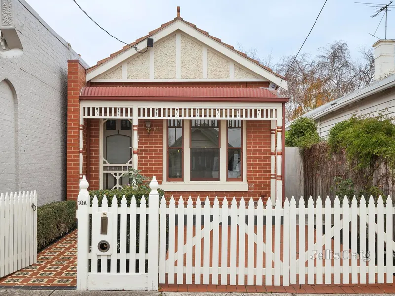 A Northcote Charmer