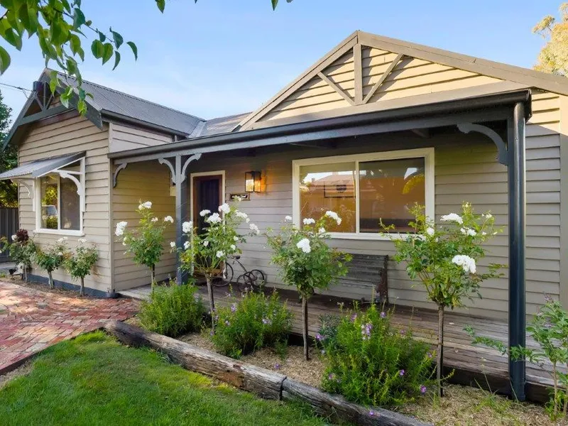 Period Home in a Leafy Pocket of Kyneton