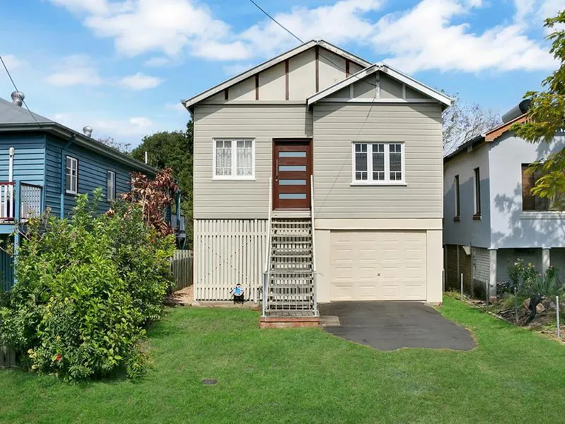 The Perfect Start to life in Sandgate/Shorncliffe