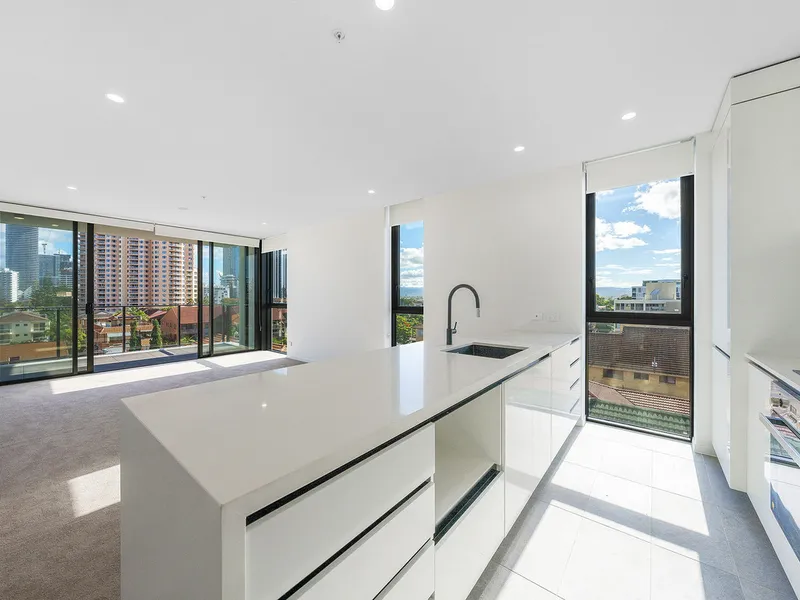 Gorgeous Broadbeach Apartment