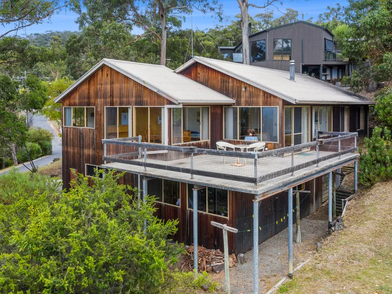 LARGE FAMILY HOME WITH EASY SCOPE