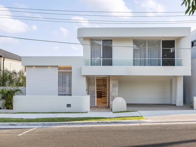 Brand new architect-designed family residence