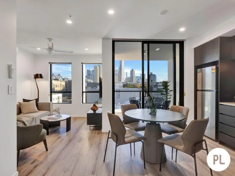 Furnished 1-bedroom apartment with flexible lease term options - brand new!