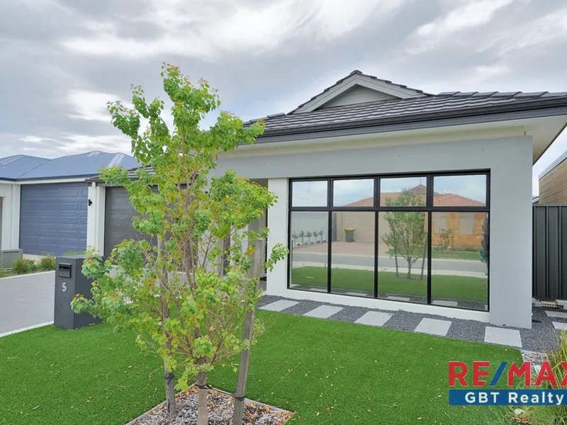 Luxuriously Large & Light