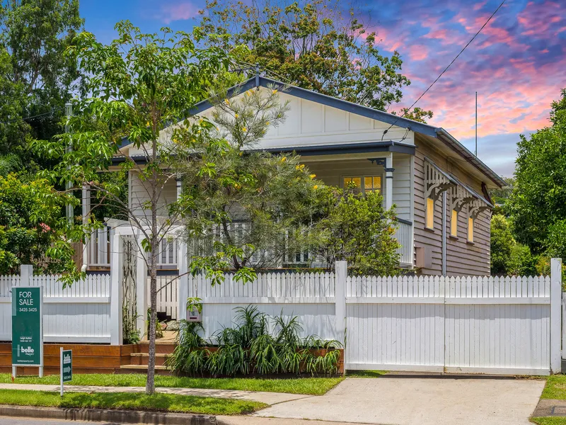 Stunning weatherboard cottage in the heart of village life