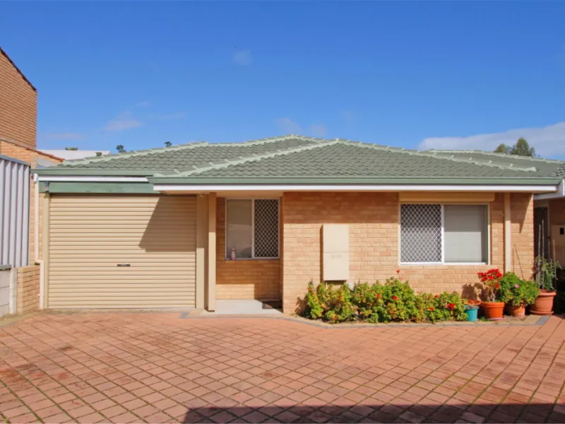 Convenient Location - Close to Shops and Public Transport