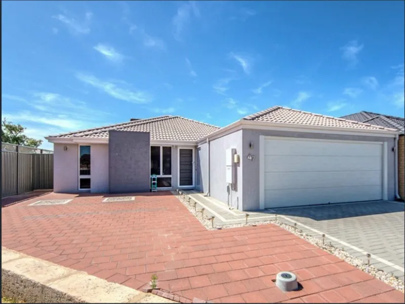 Beautiful Family Home in Queens Park