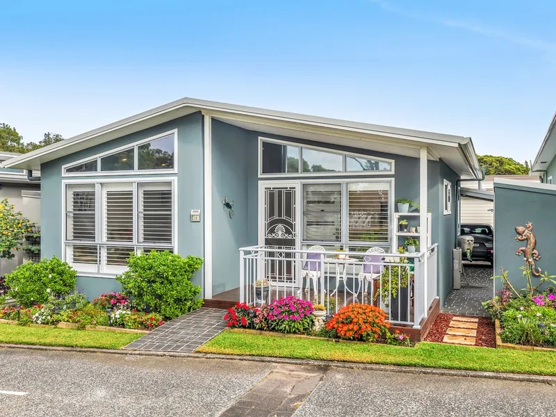 Well presented home a short stroll from the lakes edge