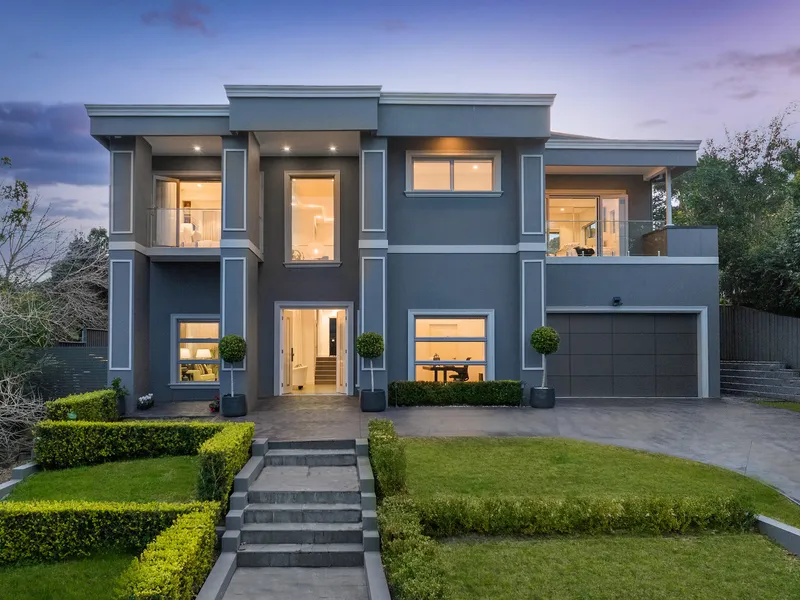 Landmark luxury, bespoke 2018 built masterpiece