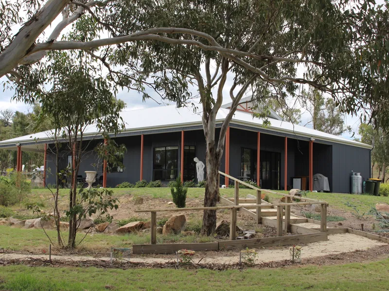 Architectural Home on Five Acres with Delightful Views - Scope for Self Sufficiency