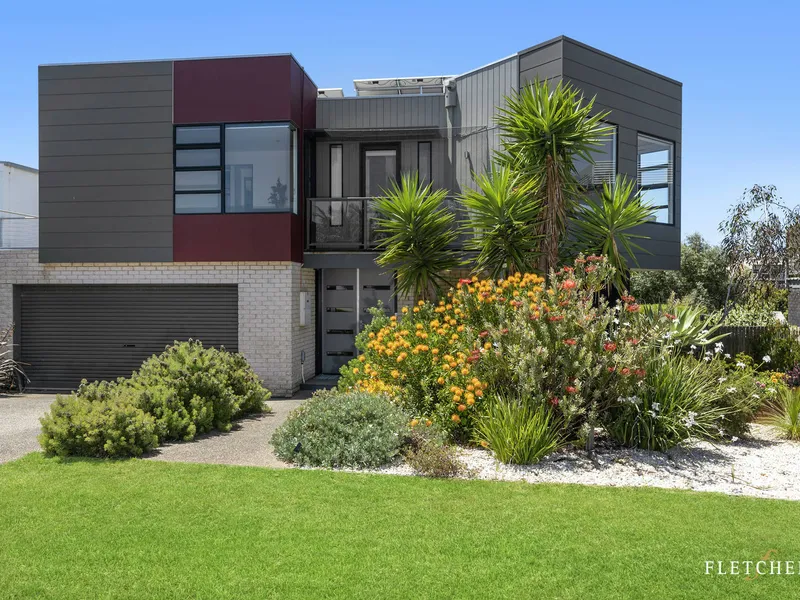 Coastal Living At Its Finest With Inspiring Views