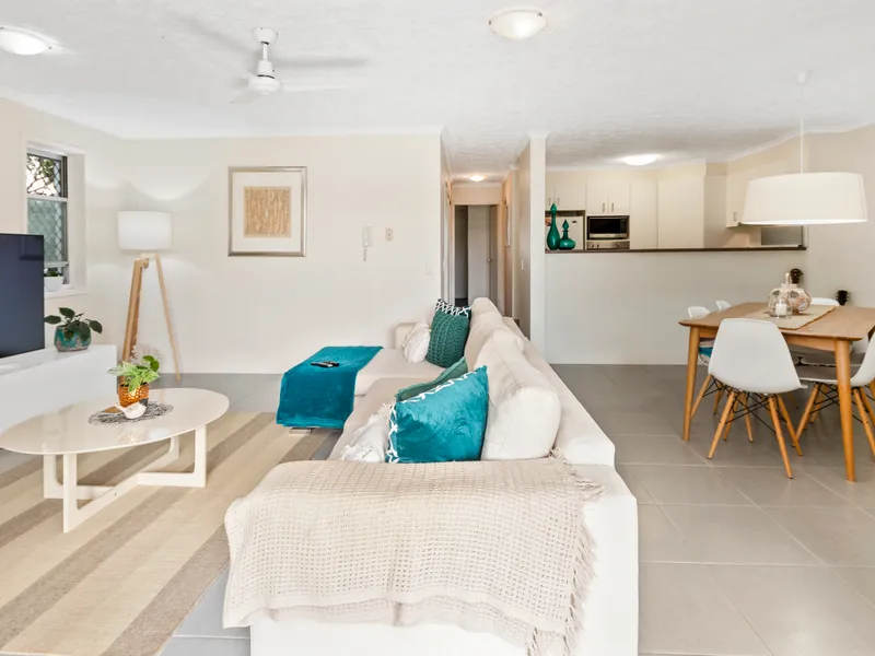 Stylish Renovated Apartment Ready to Occupy