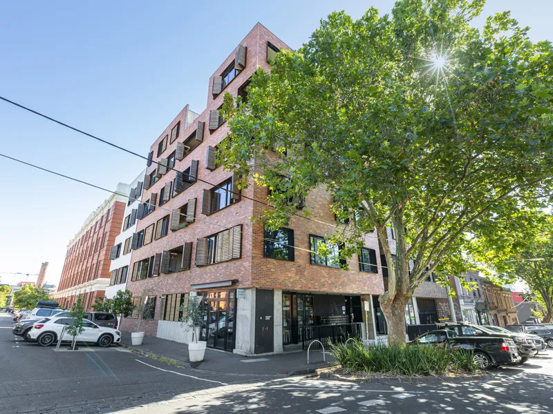 Great Views Of Collingwood & Surrounds