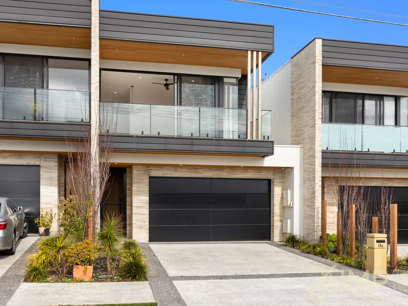 Would you like to live a Beach Resort Lifestyle every day?