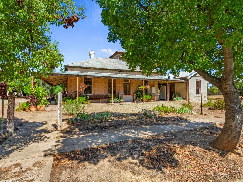 Majestic Character Estate