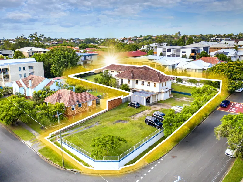 1,803 sqm Low-Medium Residential corner site 4 adjoining lots 2 street frontage