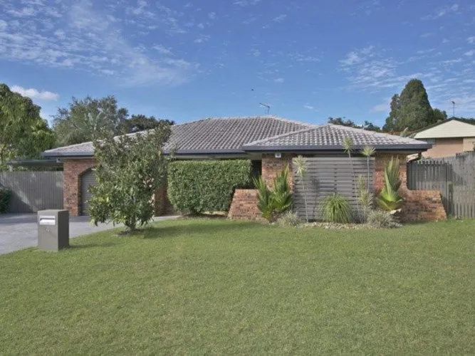 IDEAL LOCATION-WHITE HILLS STATE COLLEGE CATCHMENT AREA