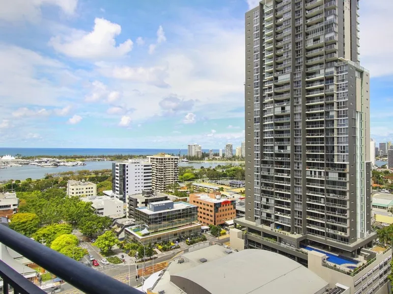 Ideal First Home or Investment - Central CBD Location !