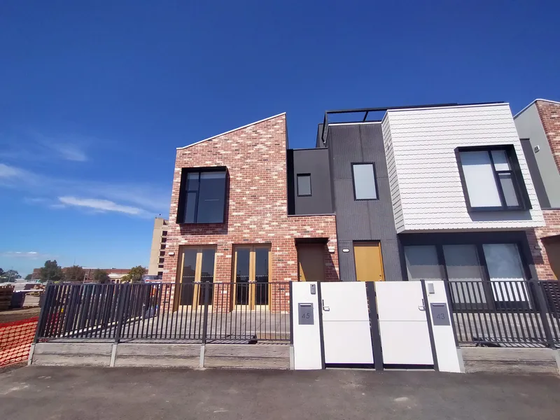 YOUR NEW LIFE BY THE WATER IS WAITING!