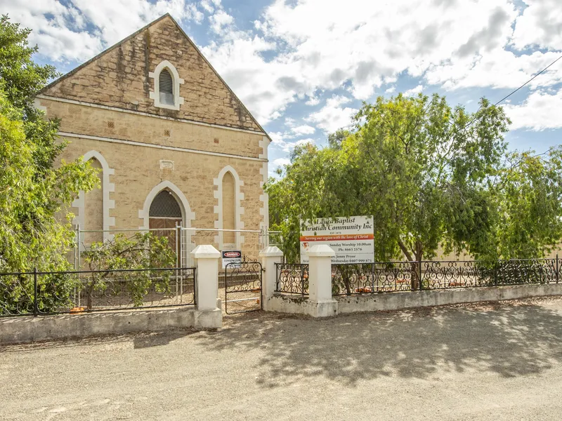 C1870 Church on large block