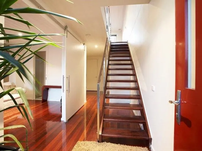 Ultra Modern & Stylish Townhouse!