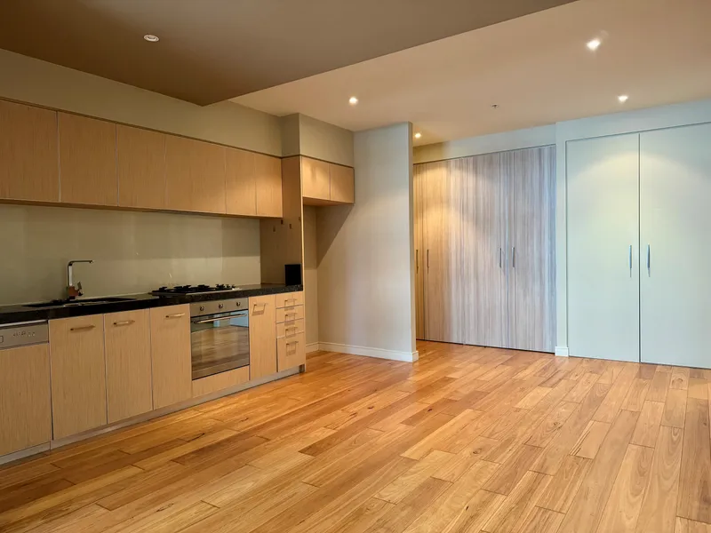 2 BED 2 BATH SPACIOUS APARTMENT AT ISTANA MELBOURNE - FOR LEASE!