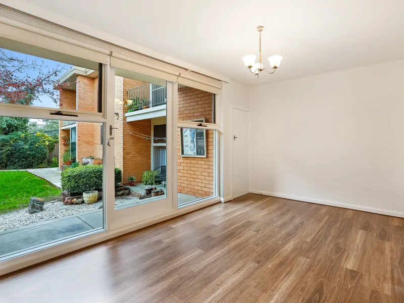 NEAT AND SPACIOUS !
