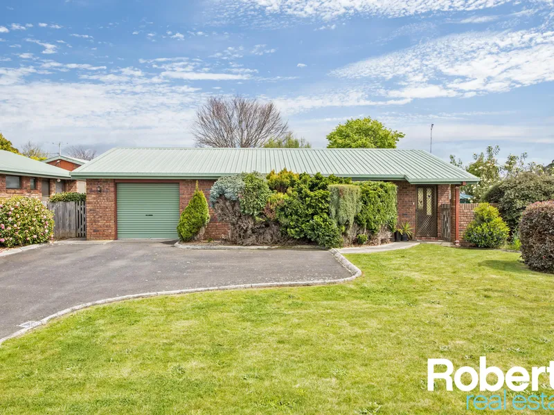 Fabulous Unit in Penguin