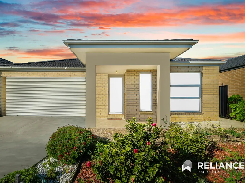 Family Home in the Alamanda School Zone