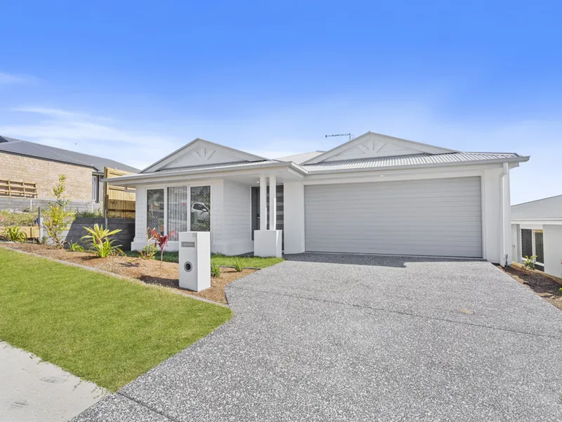 Beautiful 4-Bedroom Home in Ormeau Hills - Your Dream Rental!