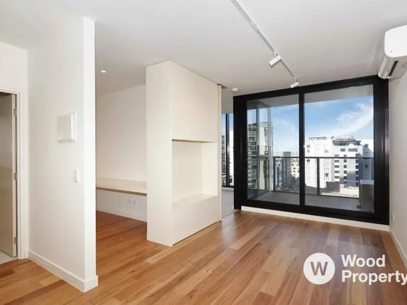 1 Bed + Separate Study in Stunning Location