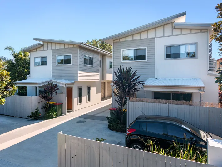 Modern Townhouse in Central Northgate!