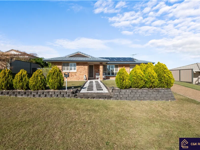 Spacious 4-Bedroom Rental Home in Regents Park