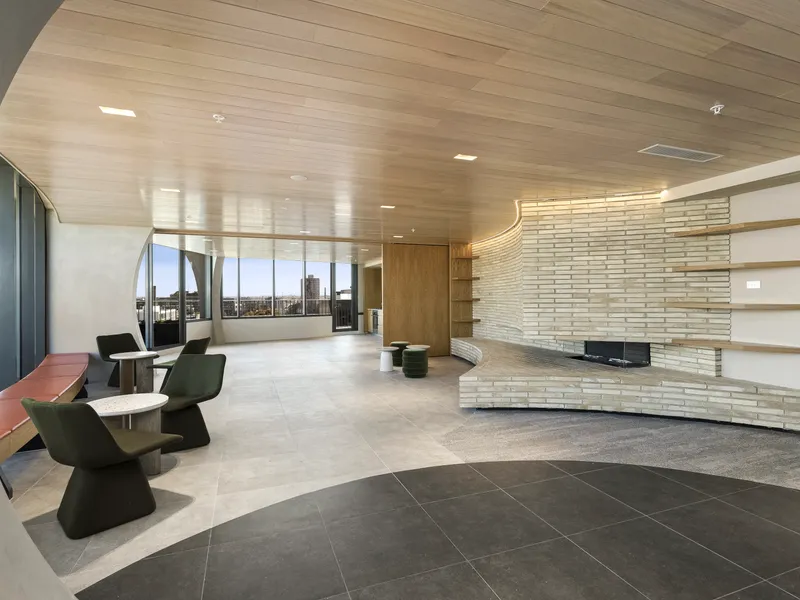 Designer luxury  1 bedroom apartment in Collingwood