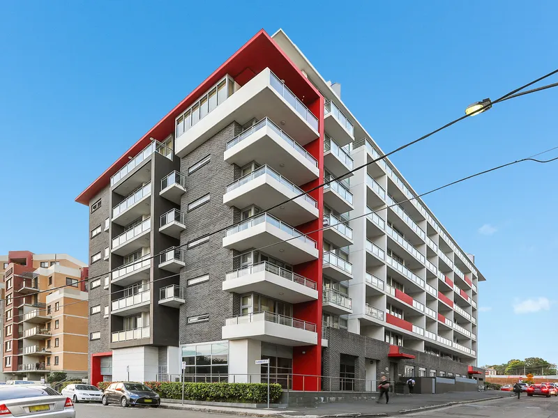 Updated & Modern Apartment in Central Location - Affordable Rental Housing