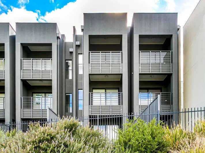 Modern Living In Convenient Location