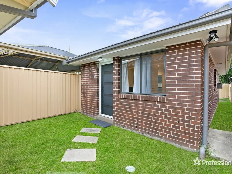 Modern 2 Bedroom Granny Flat with air conditioning
