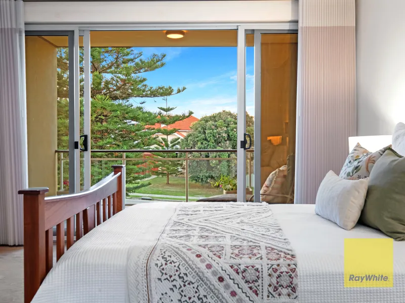 IDYLLIC COASTAL HOME FOR BUSY FAMILIES