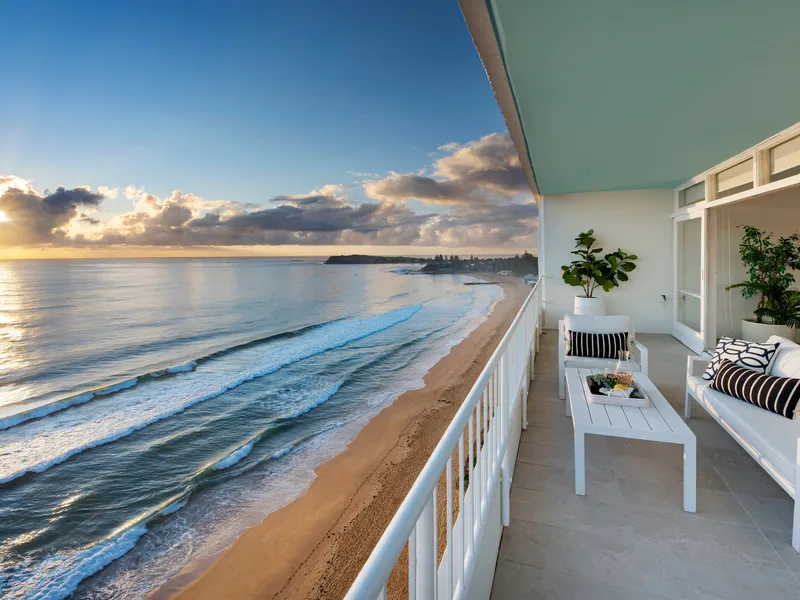 Absolute Beachfront Paradise, Unrivalled Views From Every Room