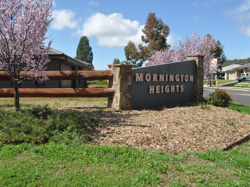 MORNINGTON HEIGHTS LAST BLOCK