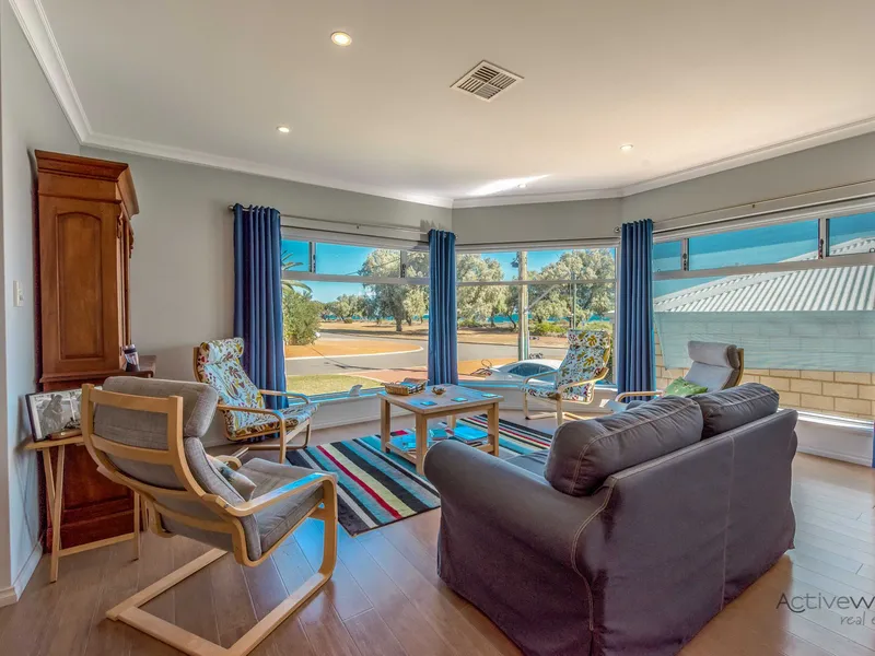 FULL OF SURPRISES ON FULLER- PRICE REDUCTION