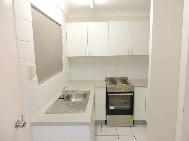 Cozy Unit in Garbutt