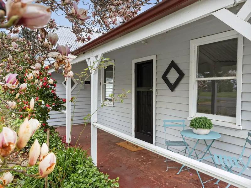 MAGNOLIA COTTAGE